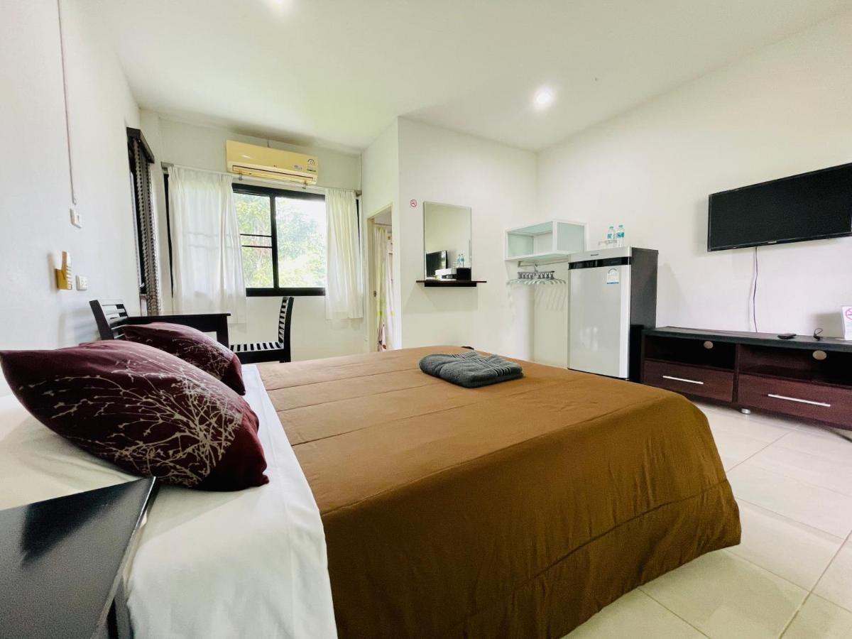 Wassana Sitdharma Guesthouse トラン エクステリア 写真