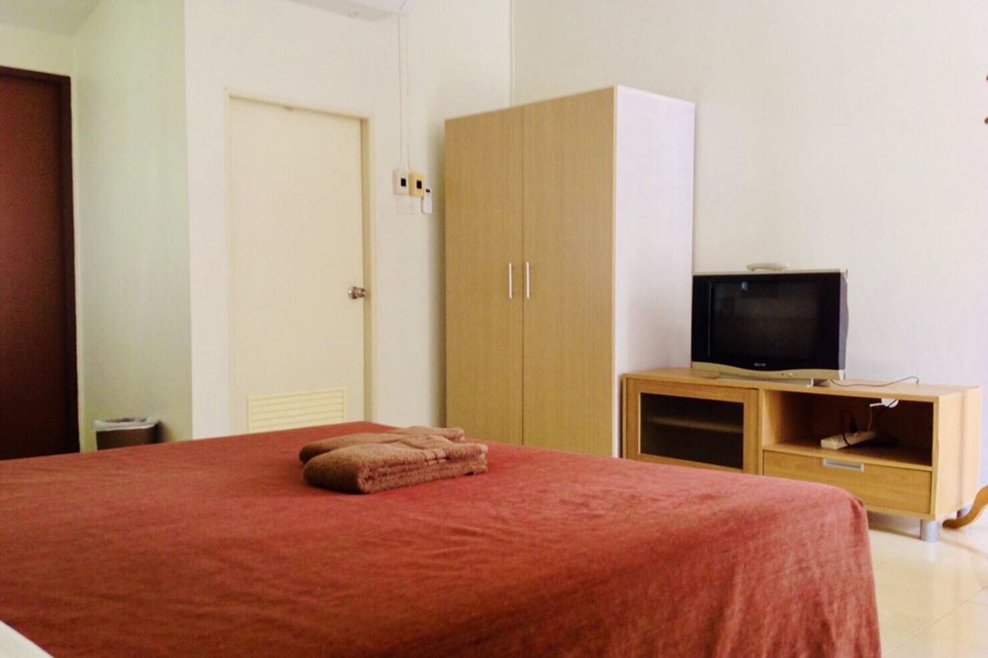 Wassana Sitdharma Guesthouse トラン エクステリア 写真